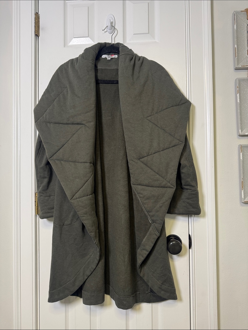 Young Fabulous & Broke Olive Quilted Shawl Collar Cardigan Coat M/L - Picture 3 of 8